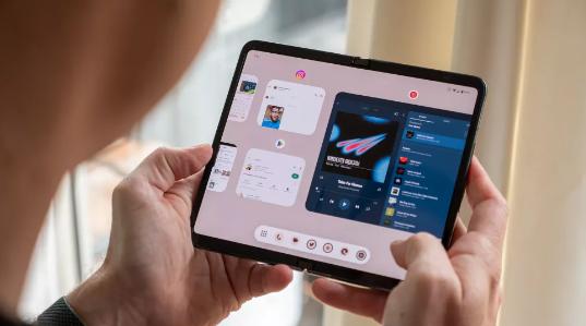 Android 14 新功能曝光：支持平板电脑切换任务栏模式